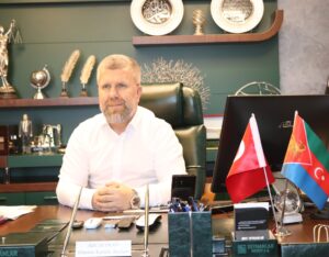 Seyhan; Göyçe-Zengezur Türk Cumhuriyeti Sanayi ve Ticaret Bakanı Oldu