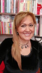 Göyçe Zengezur Üniversitesi Kadrosunu Güçlendirmeye Devam Ediyor: Filiz Sezgin, Psikoloji Ana Bilim Dalı’nda Göreve Başladı